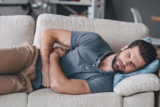 Back pain with acute pancreatitis
